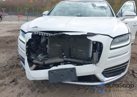 2020 Lincoln Nautilus Reserve z USA, uszkodzony, nr VIN 2LMPJ8K9XLBL34562